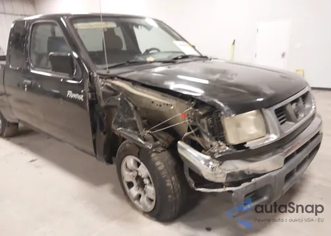 2000 Nissan Frontier Xe из США, поврежденный, VIN 1N6DD26S3YC351499